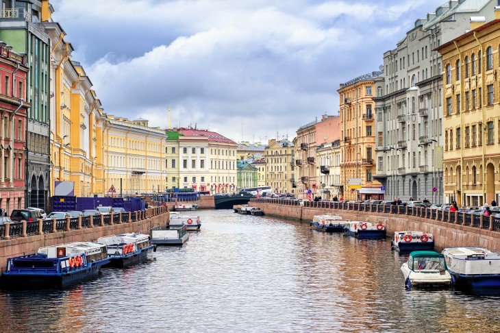 Rzeka Mojka w Petersburgu. Fot. Boris Stroujko/Adobe Stock